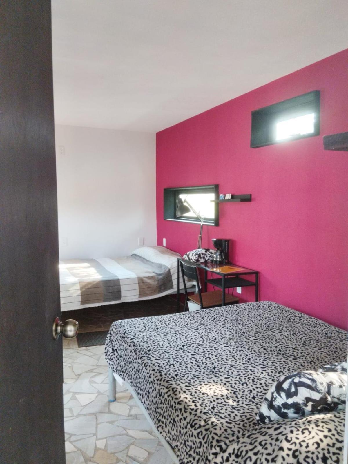 Containers Park Hotel Тлайакапан Екстериор снимка